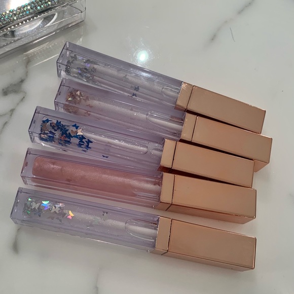 FALSE MINK LASHES + GLOSS🦋💋💄 - Picture 3 of 4